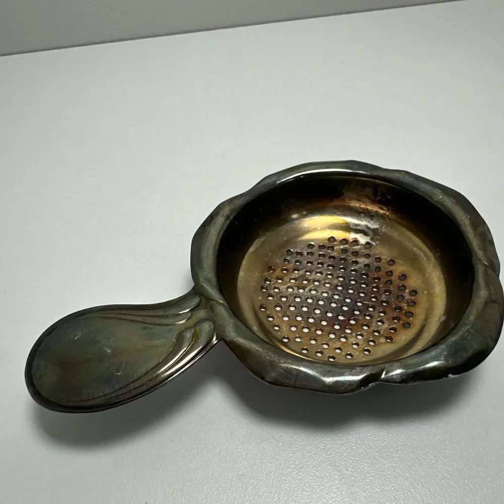 Vintage Silverplate Tea Strainer Handled Tea Leaf Strainer Scalloped Rim